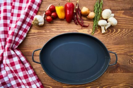 Pre-Seasoned Cast Iron Skillet 26cm